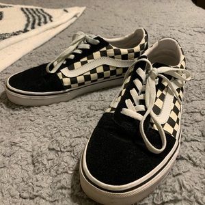 COPY - checkered Vans